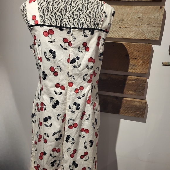 Cherry Print Sleeveless Dress - Picture 4 of 6